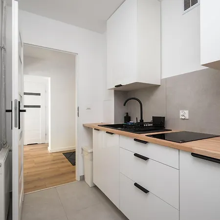 Ochota Comfort Apartment Warsaw Exterior photo